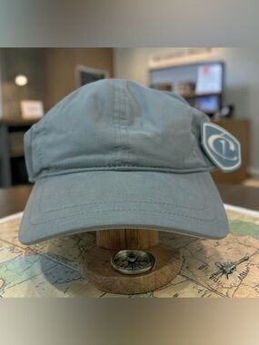 New with Tags CAPAMERICA Light Blue Extra Soft Outdoor Baseball Cap